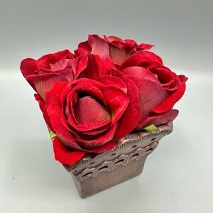 Four Rose Artificial Potted Flower Arrangement.    Valentine’s Day or Love